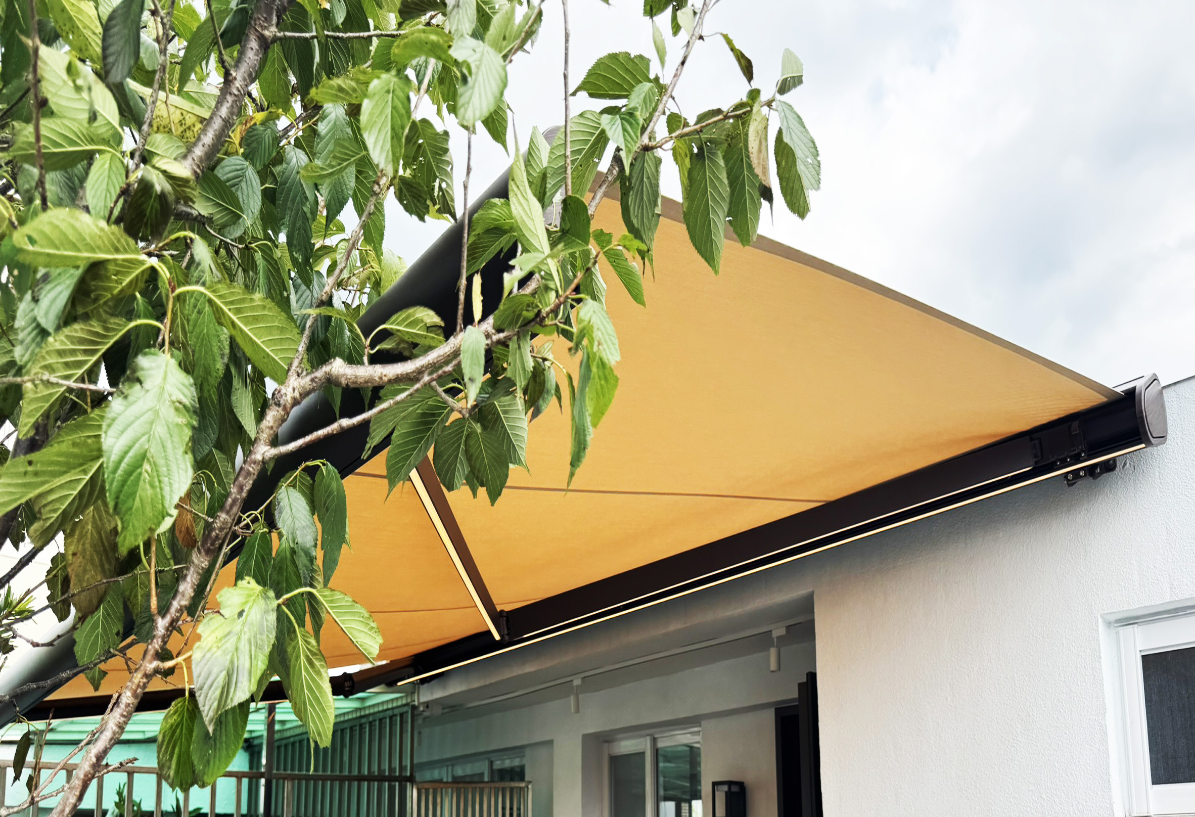 台北市松山區馮公館(尊爵款)-電動遮陽簾裝設工程
